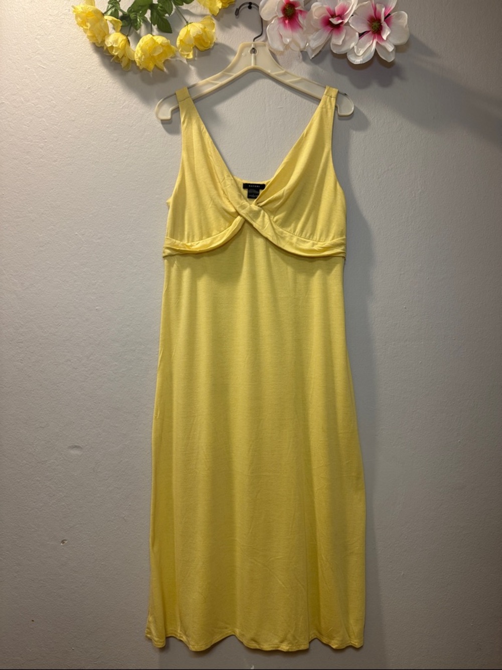 NATORI WOMEN’S YELLOW DRESS